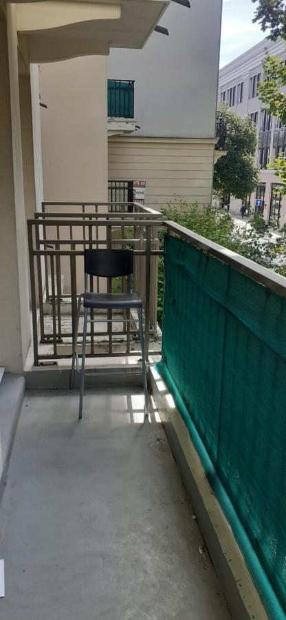 Appartement Cosy Pres Du Rer Chessy  Exterior photo