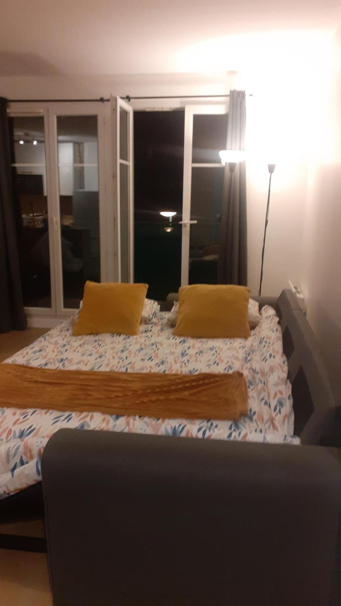 Appartement Cosy Pres Du Rer Chessy  Exterior photo